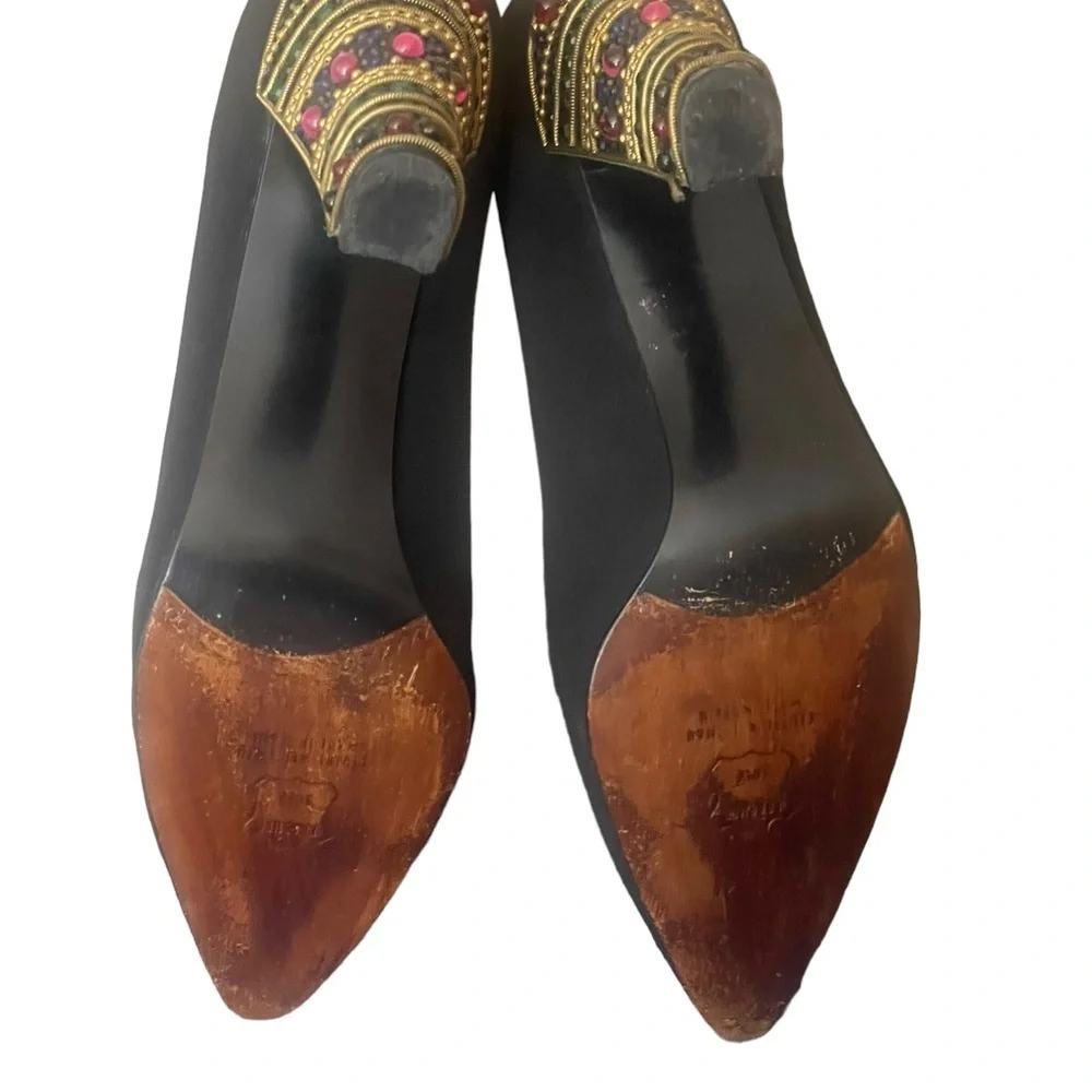 STUART WEITZMAN VINTAGE SHOES JEWELED‎ HEELS SPAIN 8B EVENING